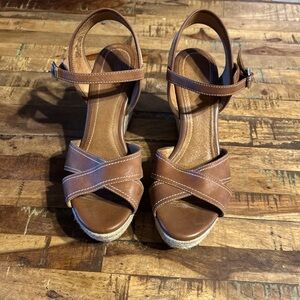 Clarks Brown Leather Indigo Women’s Wedge Sandals Size 9M Wedding Formal Wear